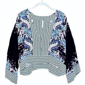 NWOT Free People Mix N Match Floral Boho V-Neck Crop Top and Bell Sleeves Small